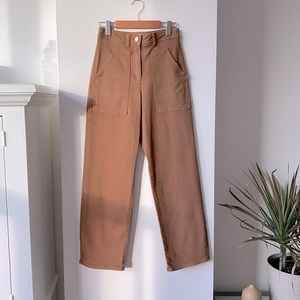 Wilfred Free tan 3/4 length utility pant